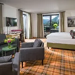 Hotel Bussi Baby 4*